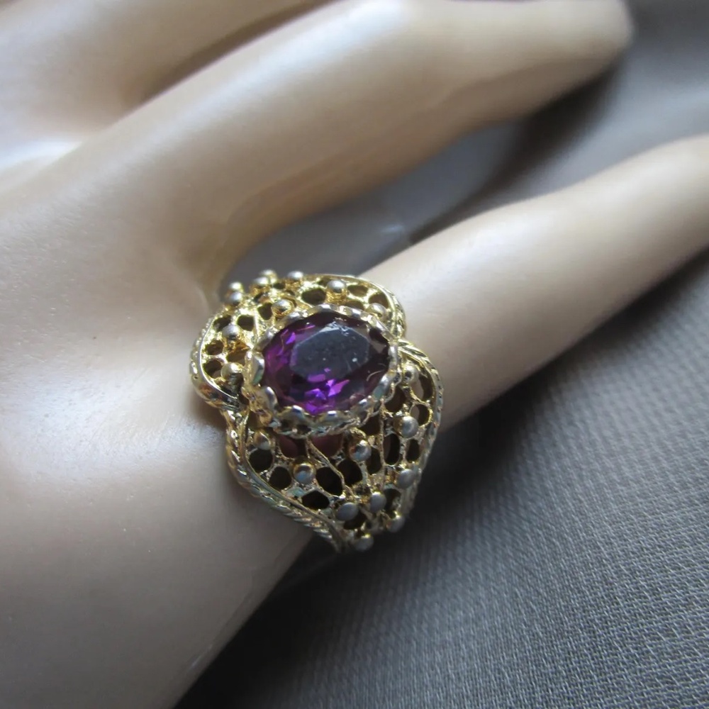 vintage 1970s-1980s ESPO ring, Esposito, purple rhinestone gold EP, size 7 READ